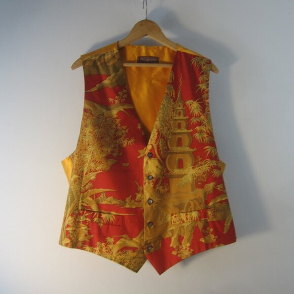 Past Times by Beckford Silk Men XL Asian Red Gold Waistcoat Vest Made Englande